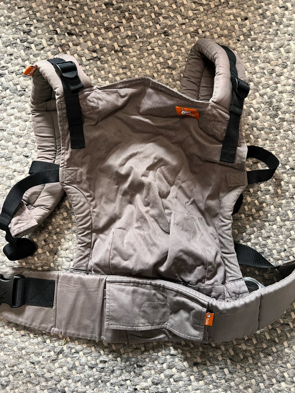 Tula free to grow carrier